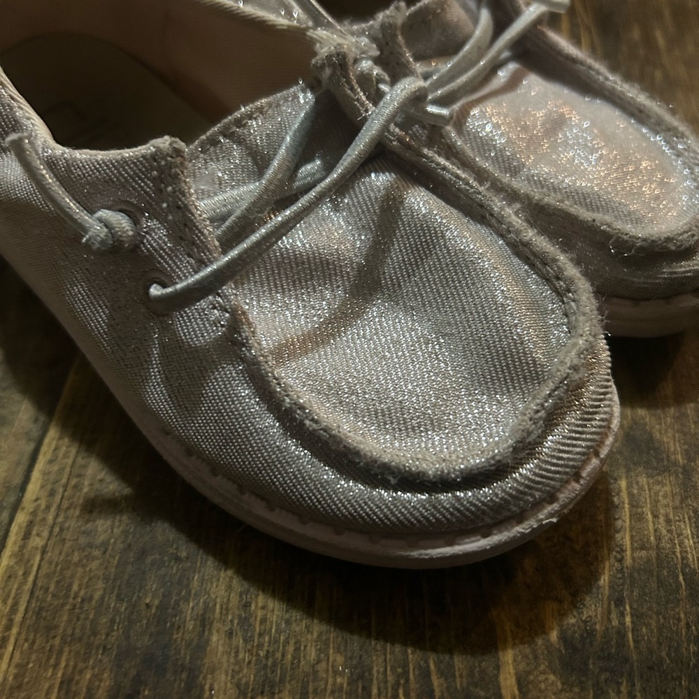 Hey Dude Wendy‎ Toddler Size K8 Sparkling Pink Loafers